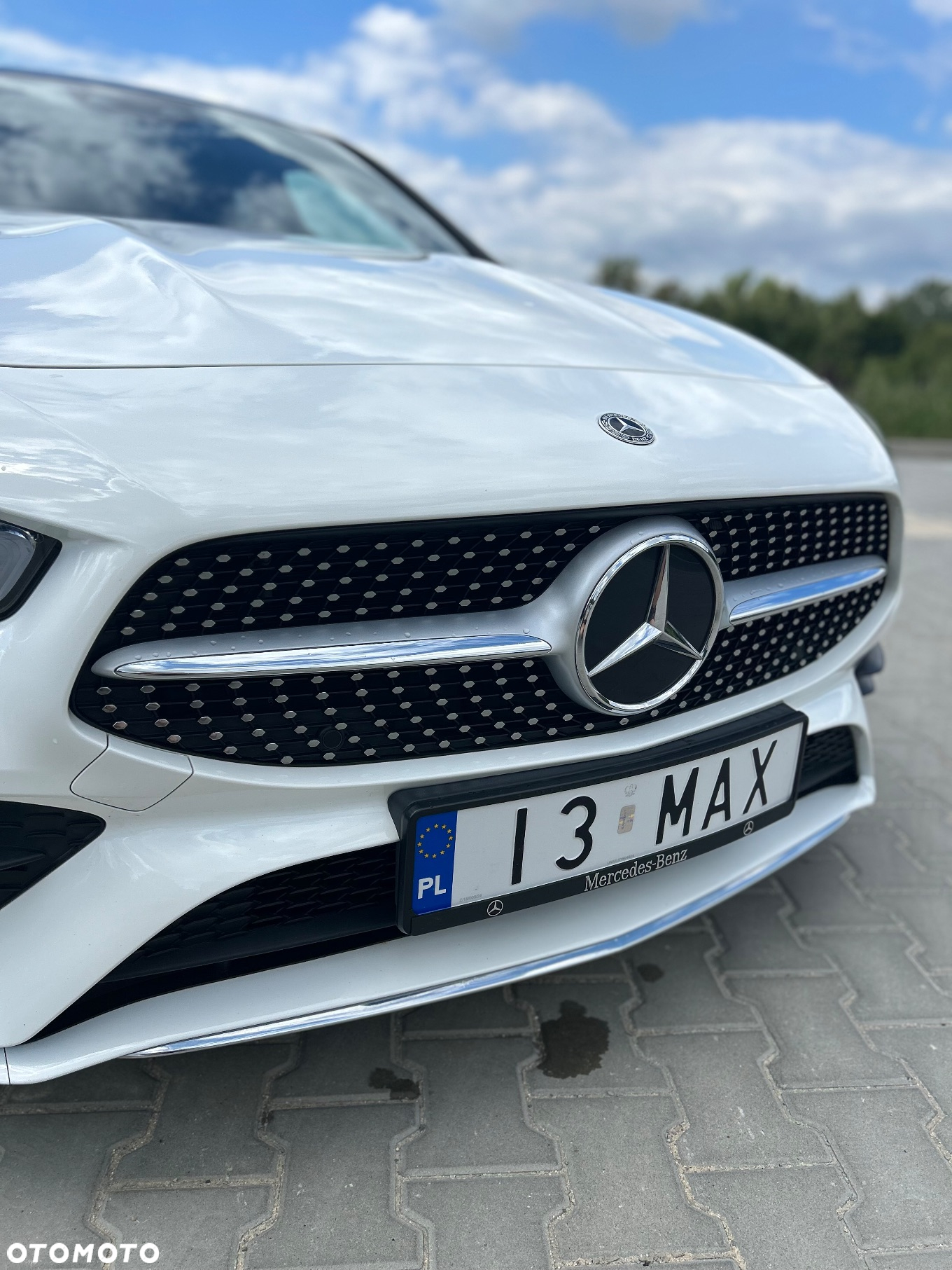 Mercedes-Benz CLA 200 d Shooting Brake 8G-DCT AMG Line - 5
