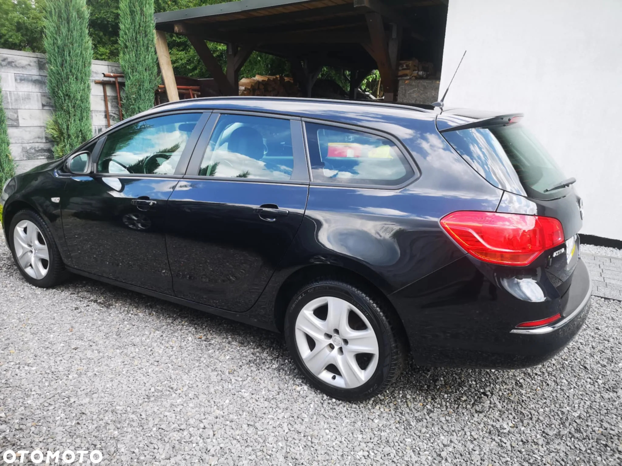Opel Astra 1.4 Turbo Edition - 11