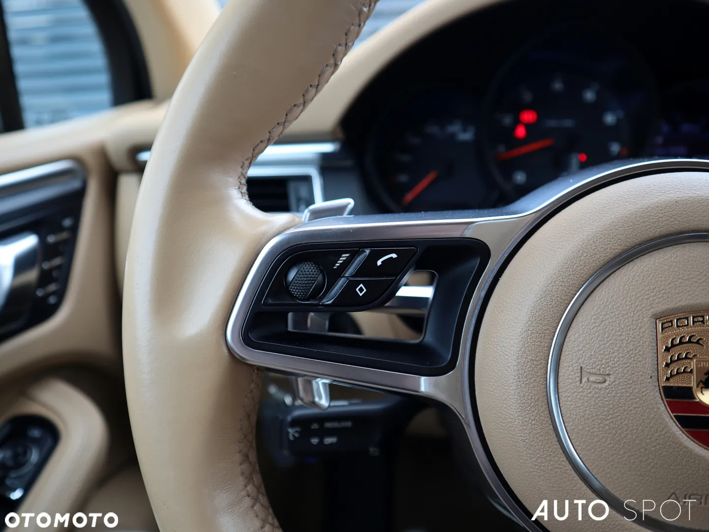 Porsche Macan - 19