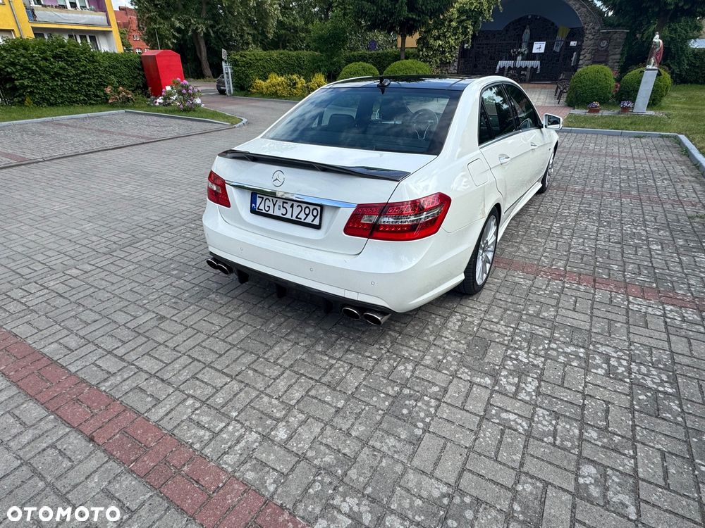 Mercedes-Benz Klasa E 350 CDI BlueEff Avantgarde - 30