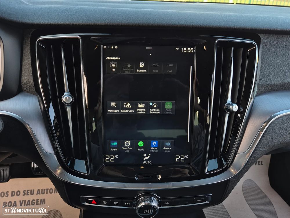 Volvo V60 2.0 D3 Momentum Plus - 11