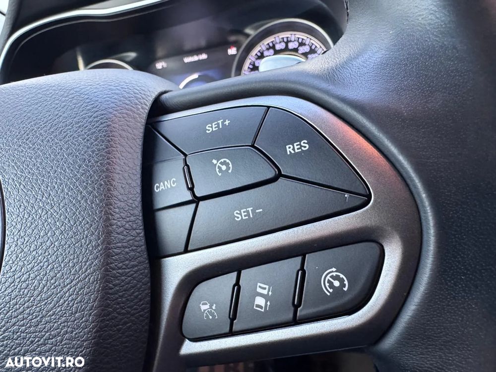 Jeep Cherokee 2.2 MJet AWD ACTIVE DRIVE I AT9 Limited - 32