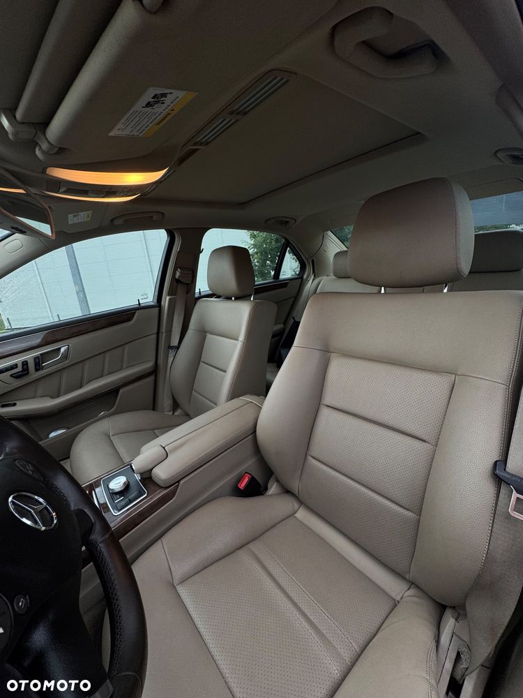 Mercedes-Benz Klasa E 350 4-Matic BlueEff Elegance - 5