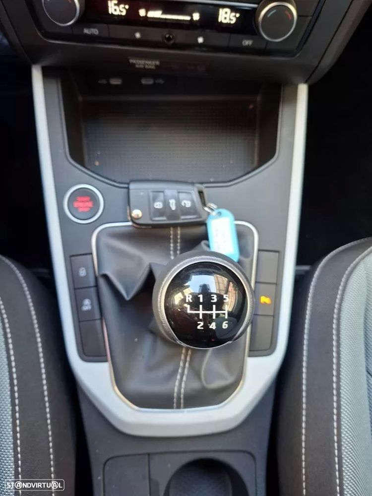 SEAT Ibiza 1.0 TSI S&S XCELLENCE - 28