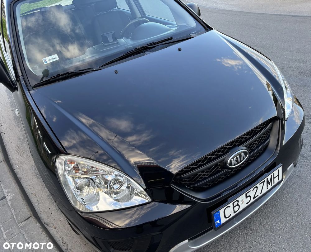 Kia Carens 1.6 Tour - 34