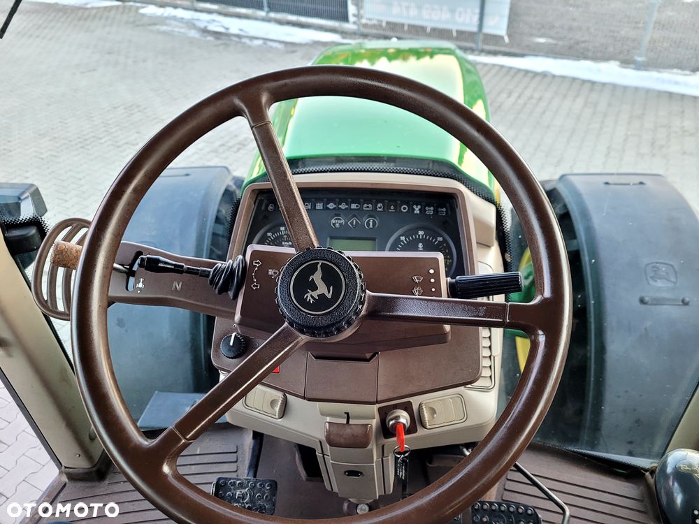 John Deere 6820 PREMIUM Powe rQuad Eco Plus - 18