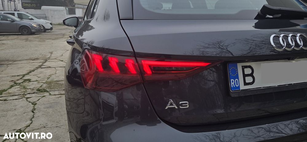 Audi A3 Sportback 2.0 35 TDI S tronic Advanced - 9