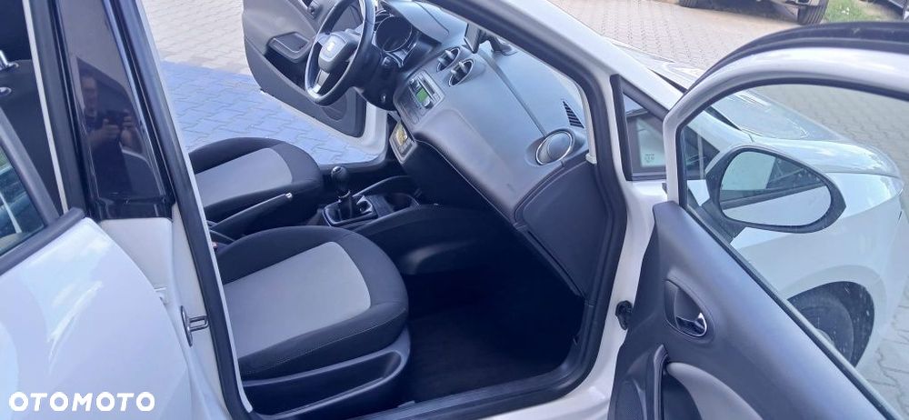 Seat Ibiza 2012 photo 5