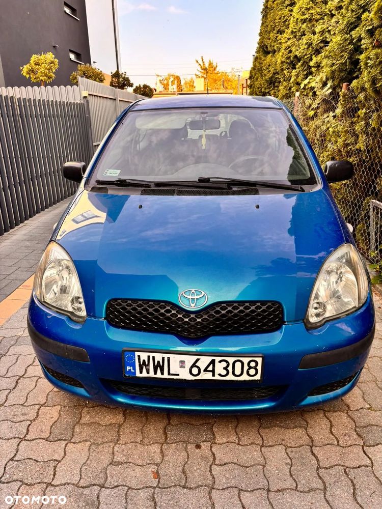Toyota Yaris 1.0 Base - 3