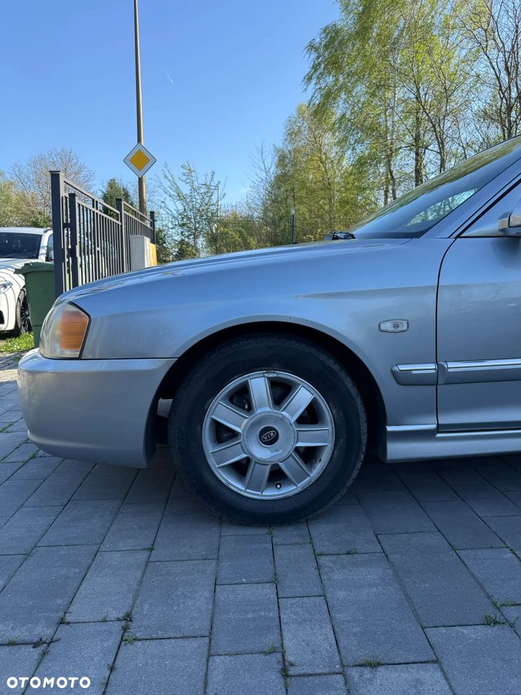 Kia Magentis 2.0 (air4) / Gold - 8