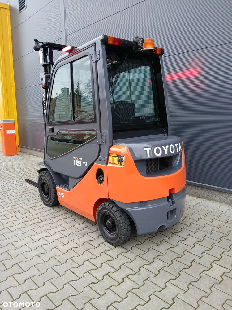 Toyota 02-8FDF18 - 5