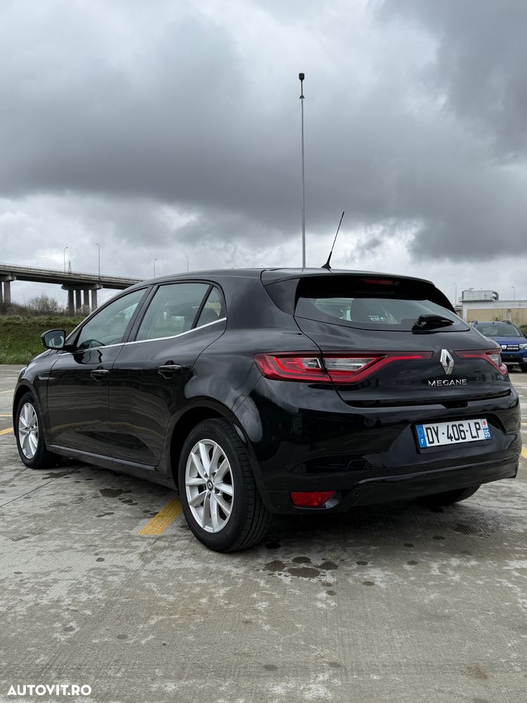 Renault Megane ENERGY dCi 110 Start & Stop Expression - 4