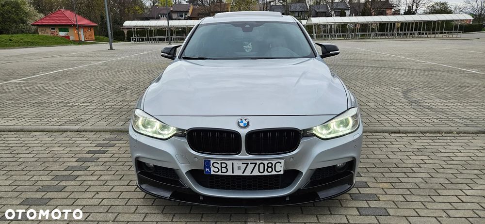 BMW Seria 3 320d xDrive Sport-Aut Luxury Line - 24