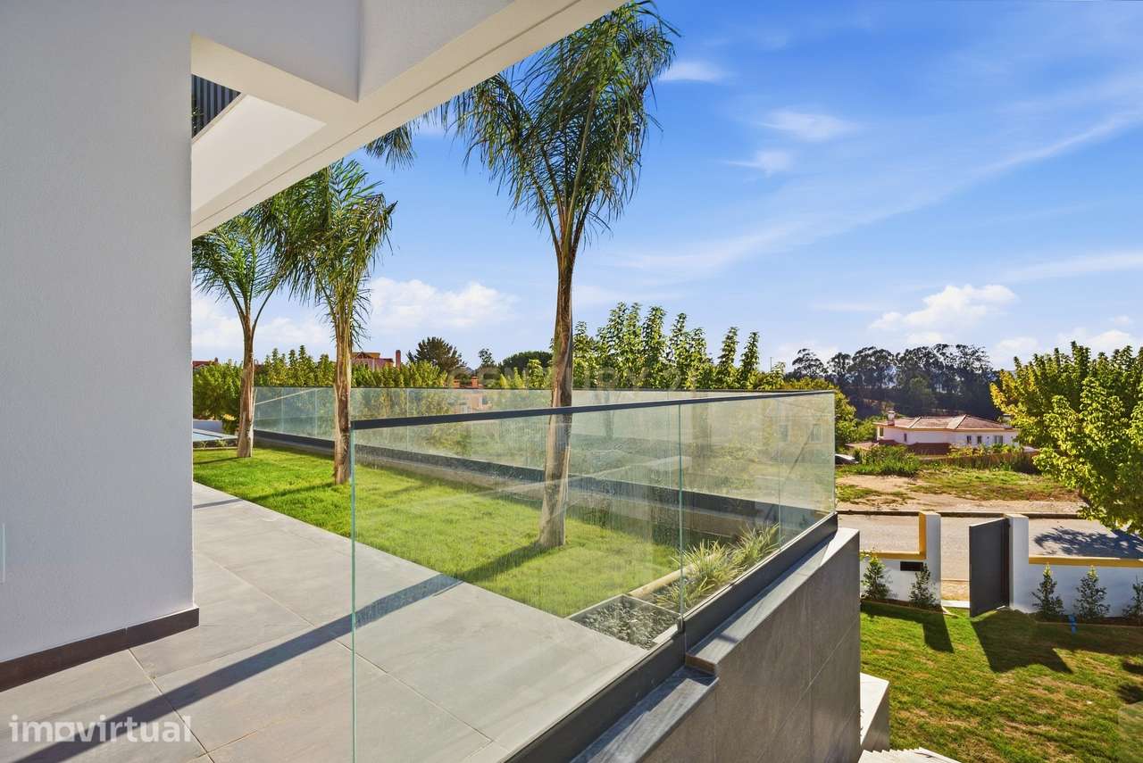 Moradia T4 + 1 de Luxo, na Prestigiada Quinta de Fez Turcifal, Torres - Grande imagem: 5/56