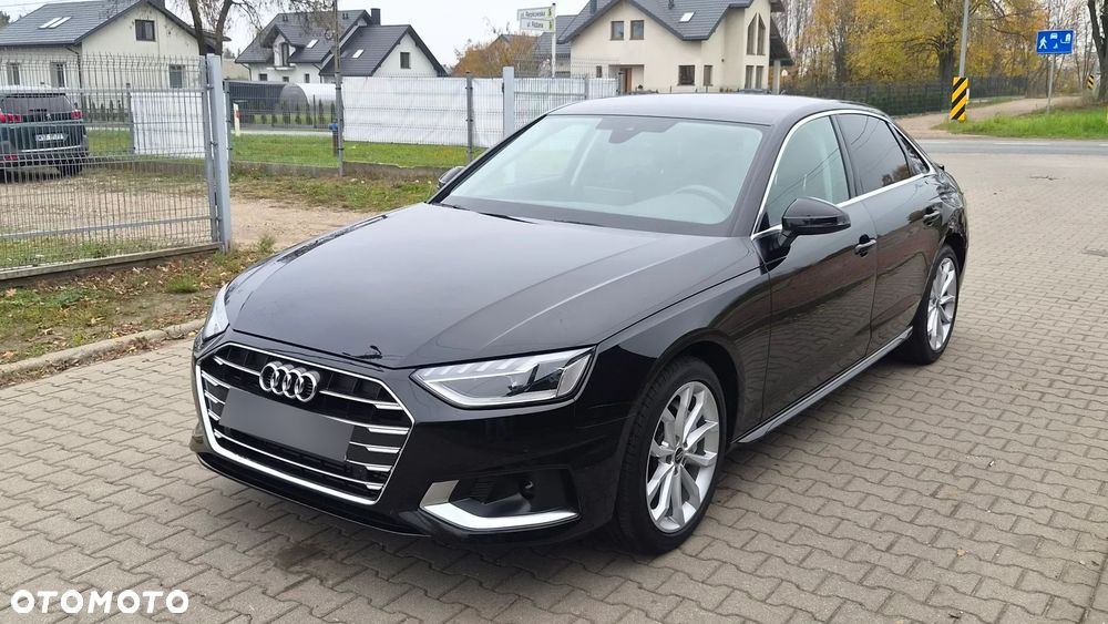 Audi A4 Limousine 40 TFSI mHEV Advanced S tronic - 4