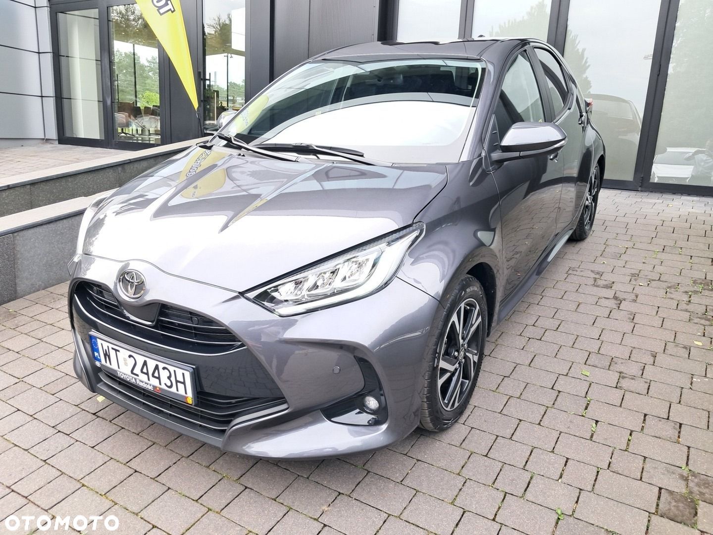 Toyota Yaris 1.5 Style - 1