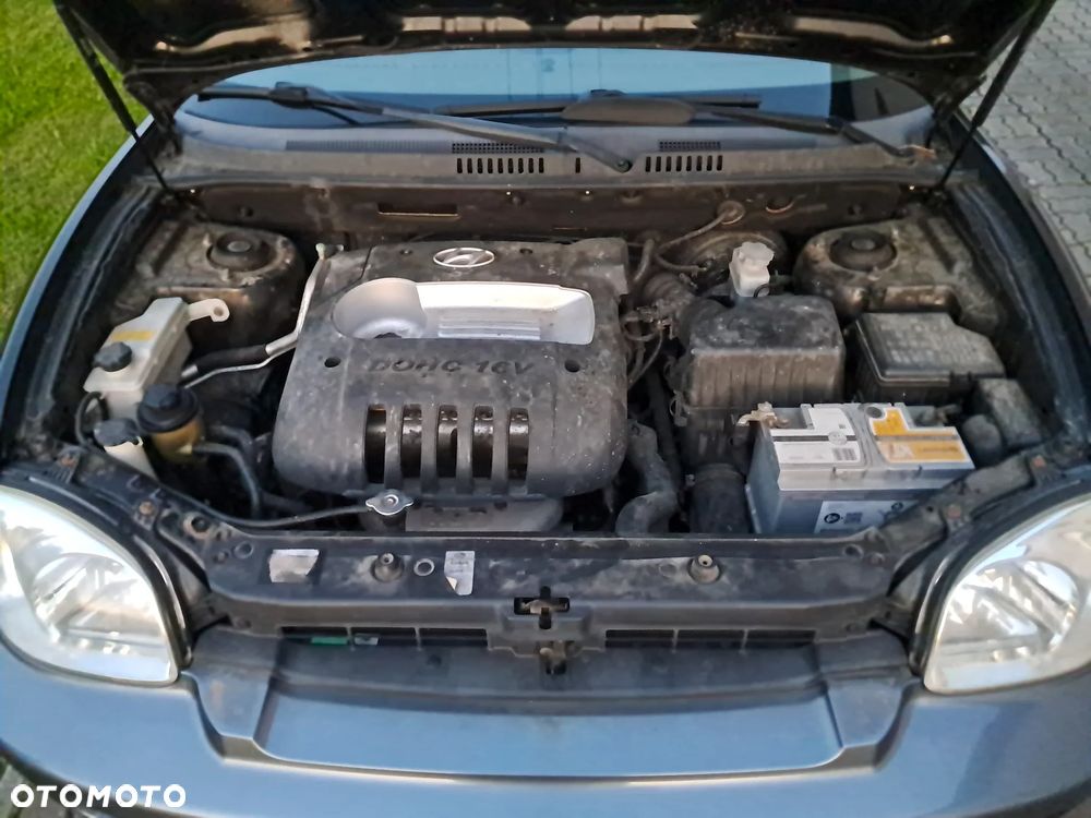 Hyundai Santa Fe 2.4 GLS 2WD - 16