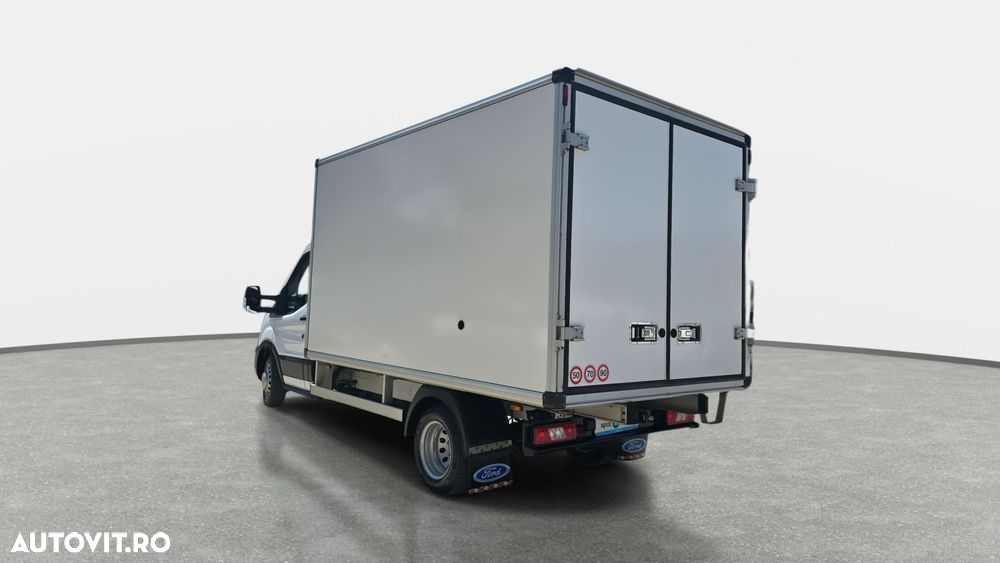 Ford Transit - 9