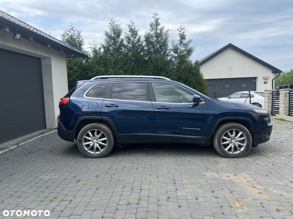 Jeep Cherokee 3.2 V6 Active Drive I Limited - 11
