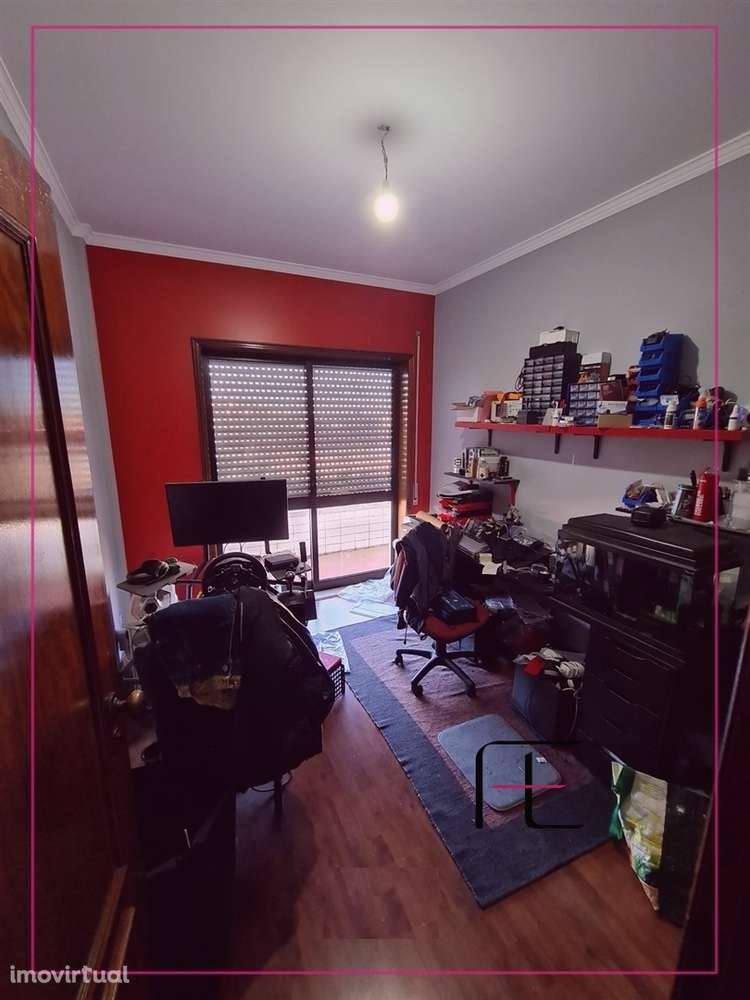 Apartamento T4 DUPLEX Venda em Moreira,Maia - Grande imagem: 3/27