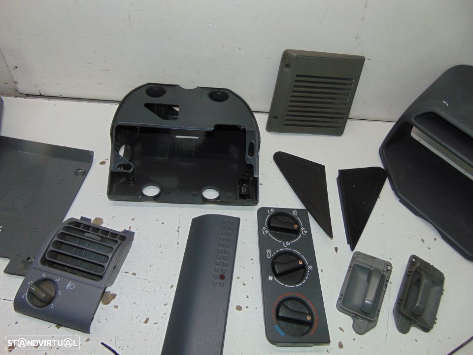 Peugeot 205 várias peças - 4