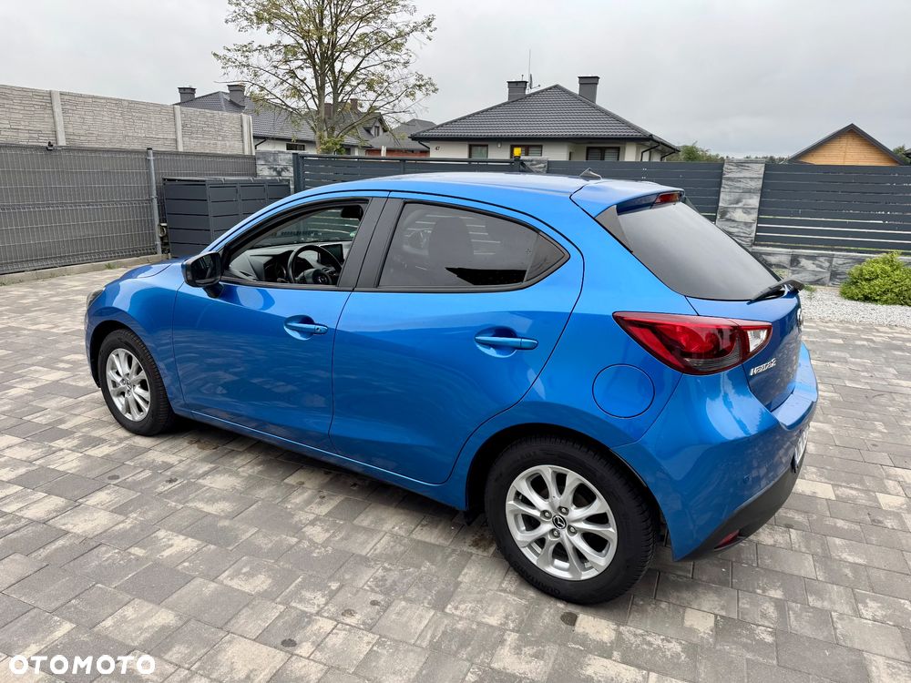 Mazda 2 - 11