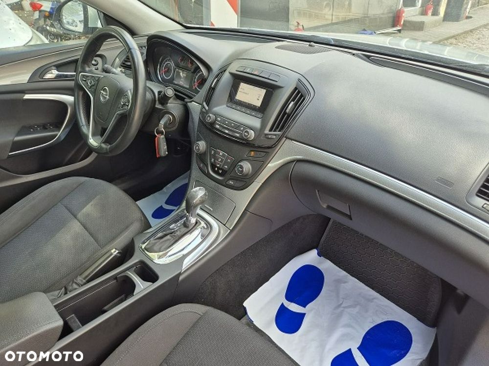 Opel Insignia - 13