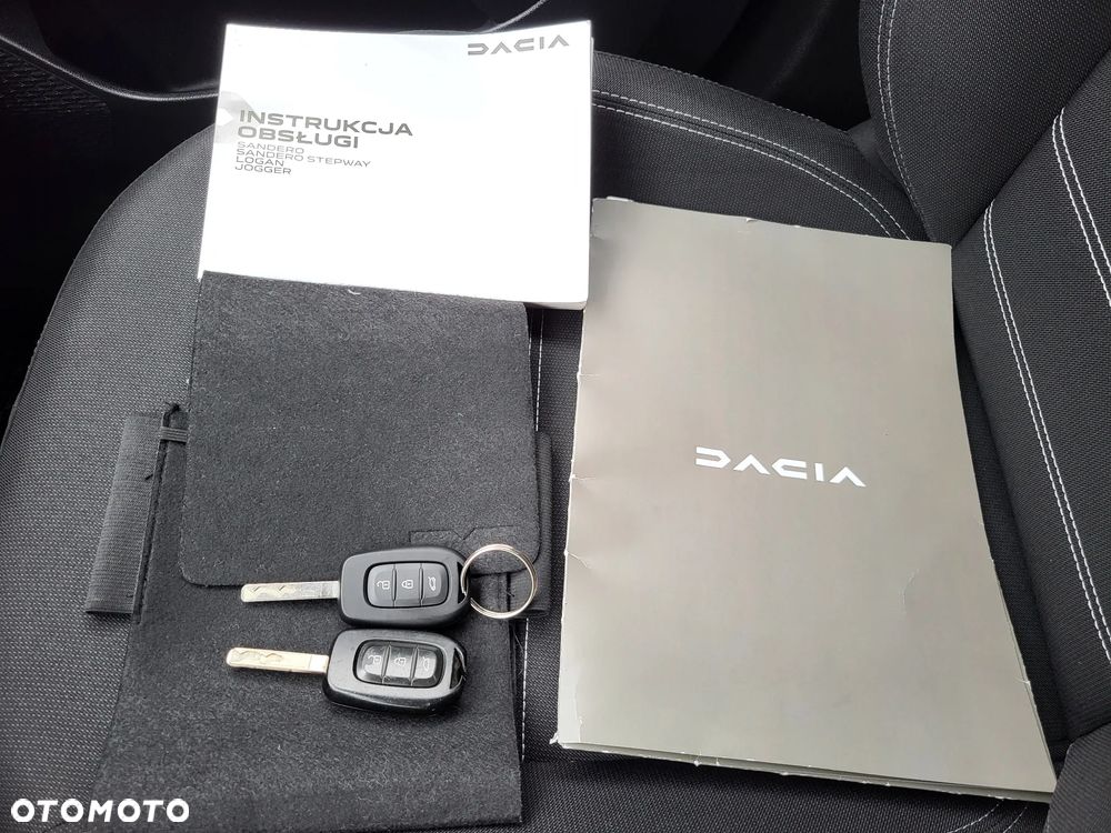Dacia Jogger 1.0 TCe Expression 7os - 22