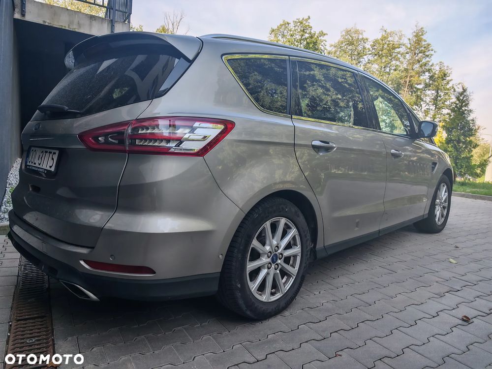 Ford S-Max 2.0 TDCi Titanium PowerShift - 12