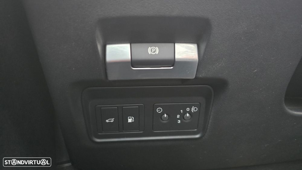 Land Rover Range Rover Evoque - 11