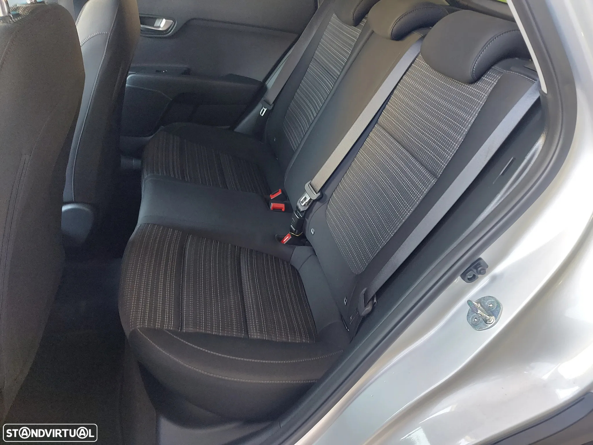 Kia Stonic 1.0 T-GDI Drive - 11