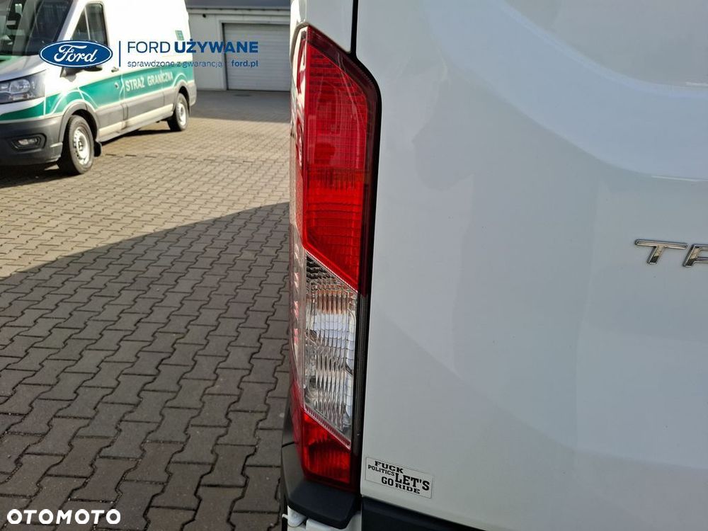 Ford Transit - 12