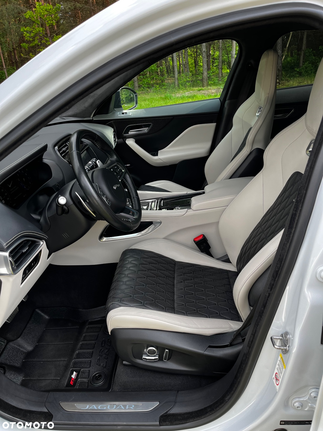 Jaguar F-Pace 5.0 V8 P550 AWD SVR Edition 1988 - 7