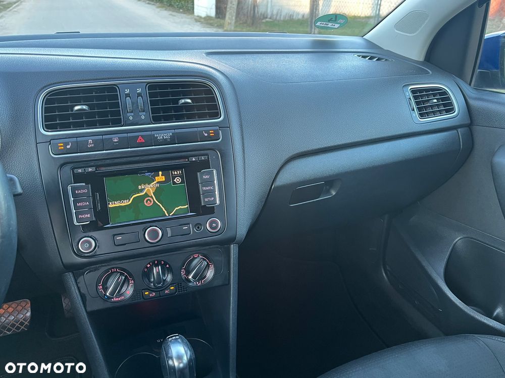 Volkswagen Polo 1.4 DSG Team - 23