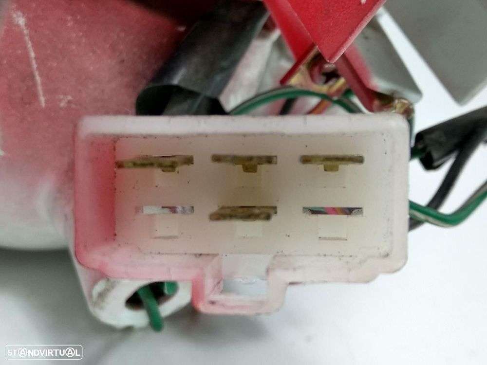 FAROLIM TRASEIRO DIREITO MITSUBISHI PAJERO CANVAS TOP 1997 -0436772R - 2