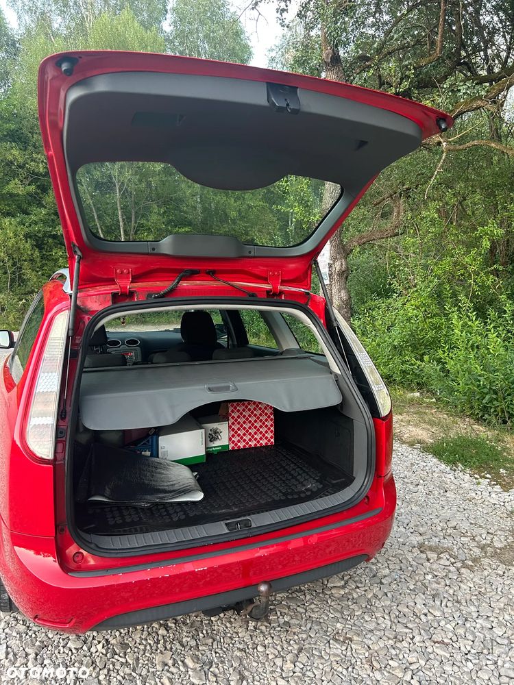 Ford Focus 1.6 Ambiente - 7