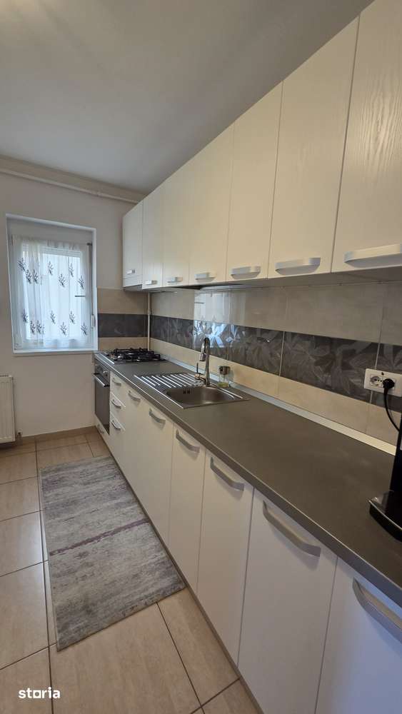DE ÎNCHIRIAT – APARTAMENT 3 CAMERE, ULTRACENTRAL ZALĂU, ETAJ 7 — fotografia 3