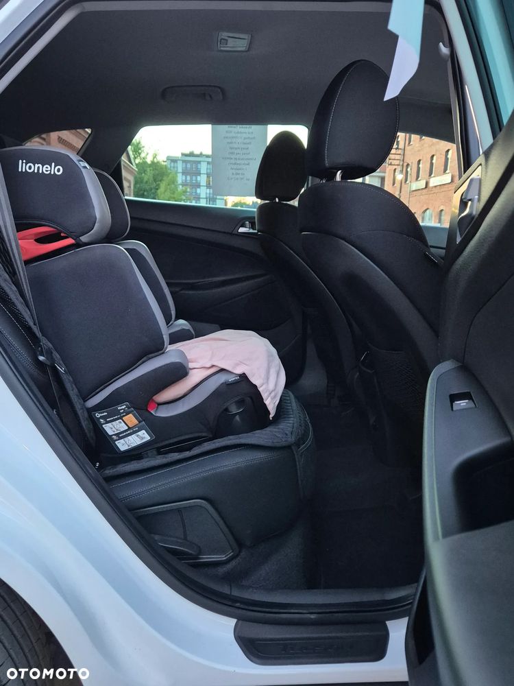 Hyundai Tucson - 36