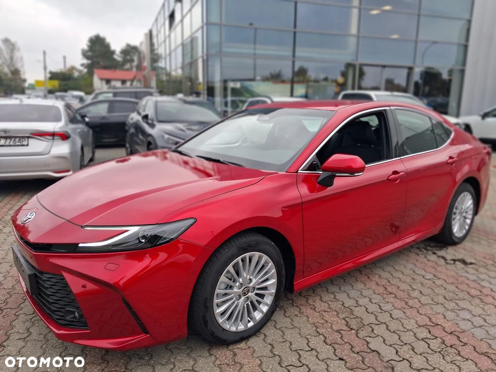 Toyota Camry 2.5 Hybrid Dynamic Force Comfort e-CVT - 2