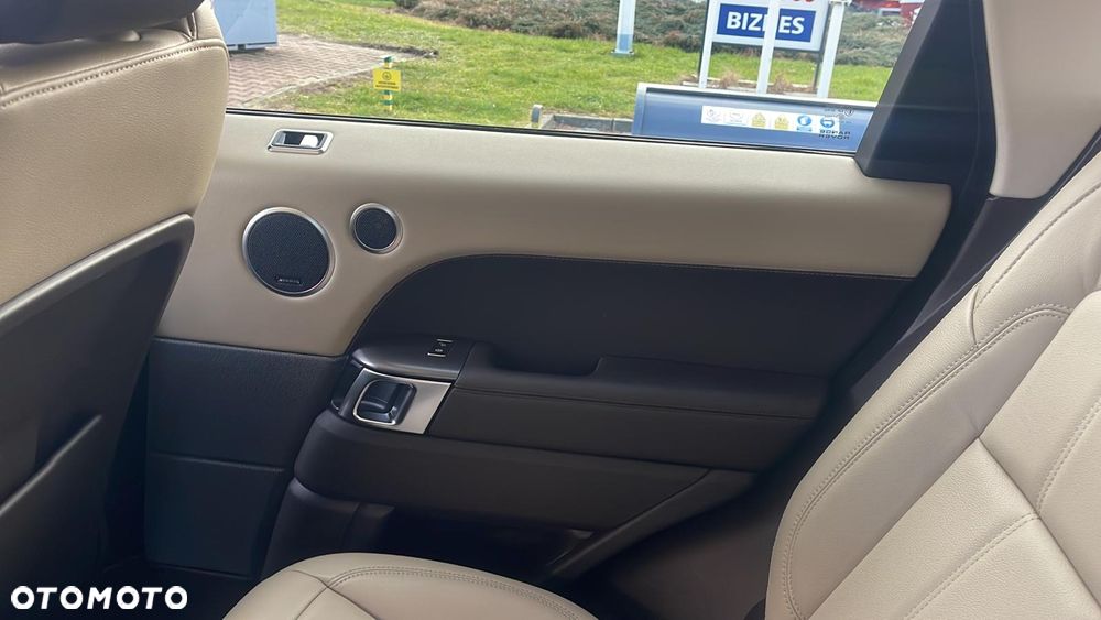 Land Rover Range Rover Sport - 30