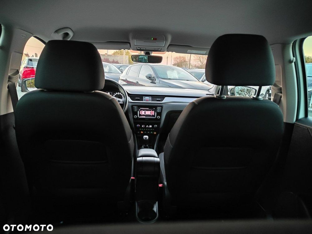 Skoda RAPID 1.0 TSI Clever - 16