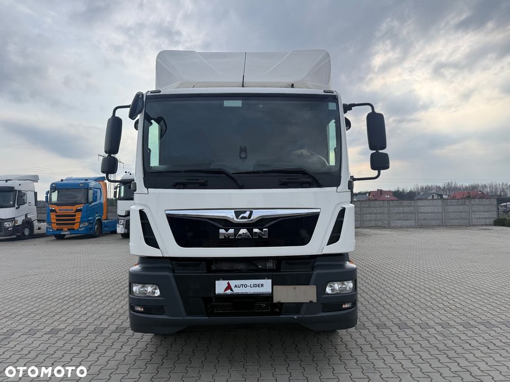 MAN TGM 18.290 / KONTENER 8,70M + WINDA / DMC 18T / 293.000KM / SPROWADZONY / STAN BDB / / / - 2