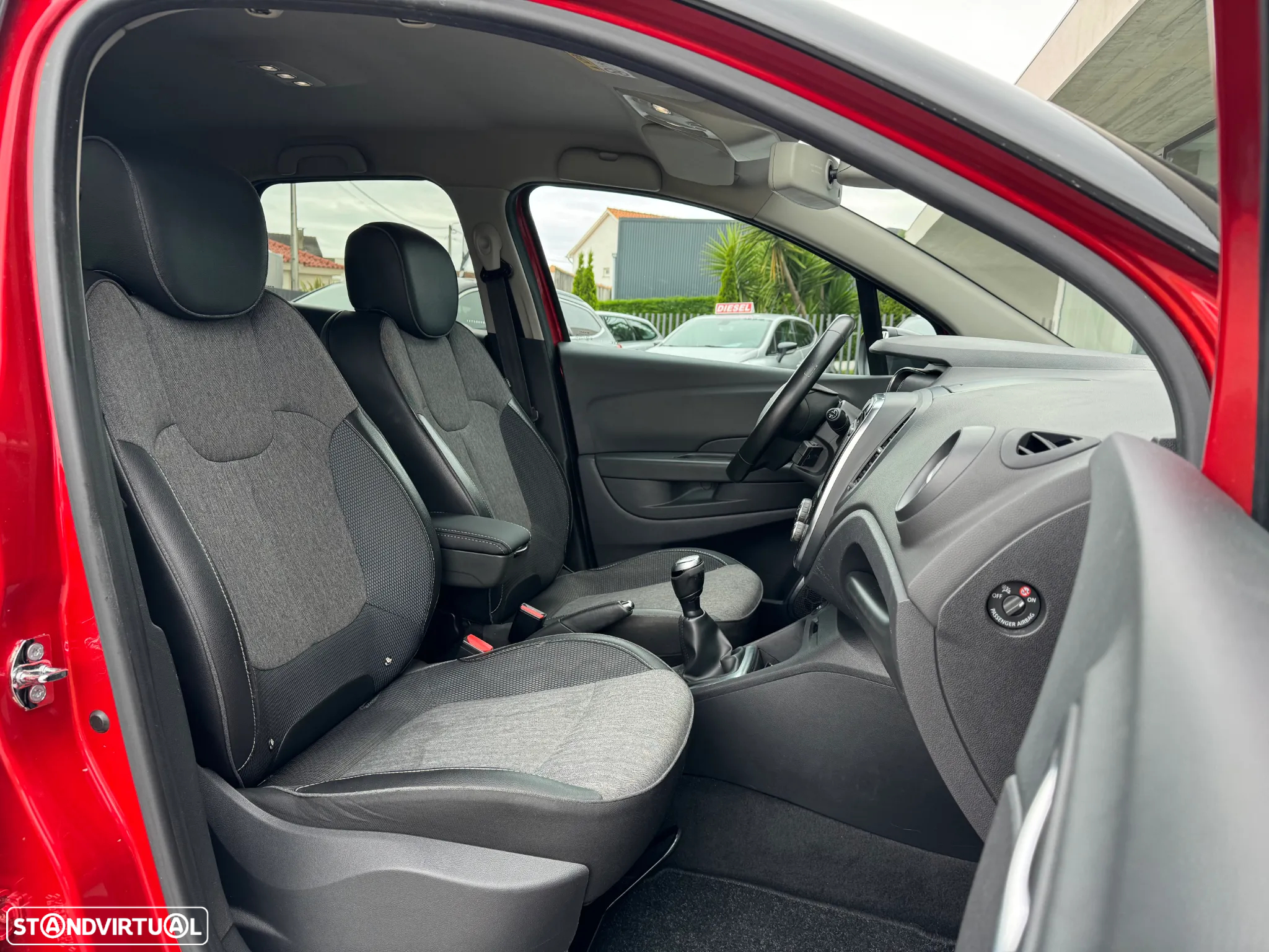 Renault Captur (ENERGY) TCe 90 INTENS - 12