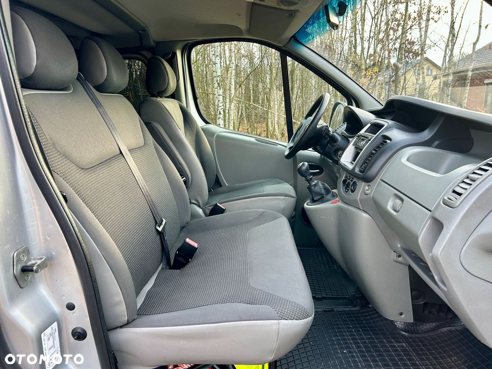 Opel Vivaro L2H1 2.9t Edition - 17