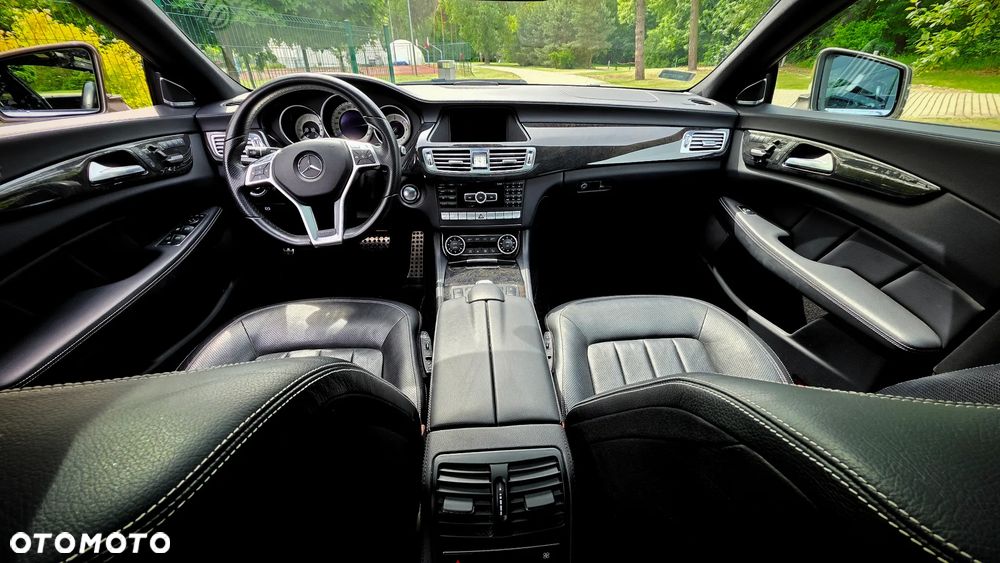 Mercedes-Benz CLS 350 CDI 4-Matic BlueEff - 15