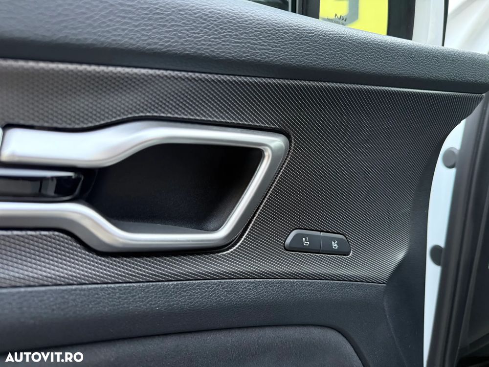 Kia Sportage 1.6 T-GDI PHEV 6AT 4x4 GT Line - 13