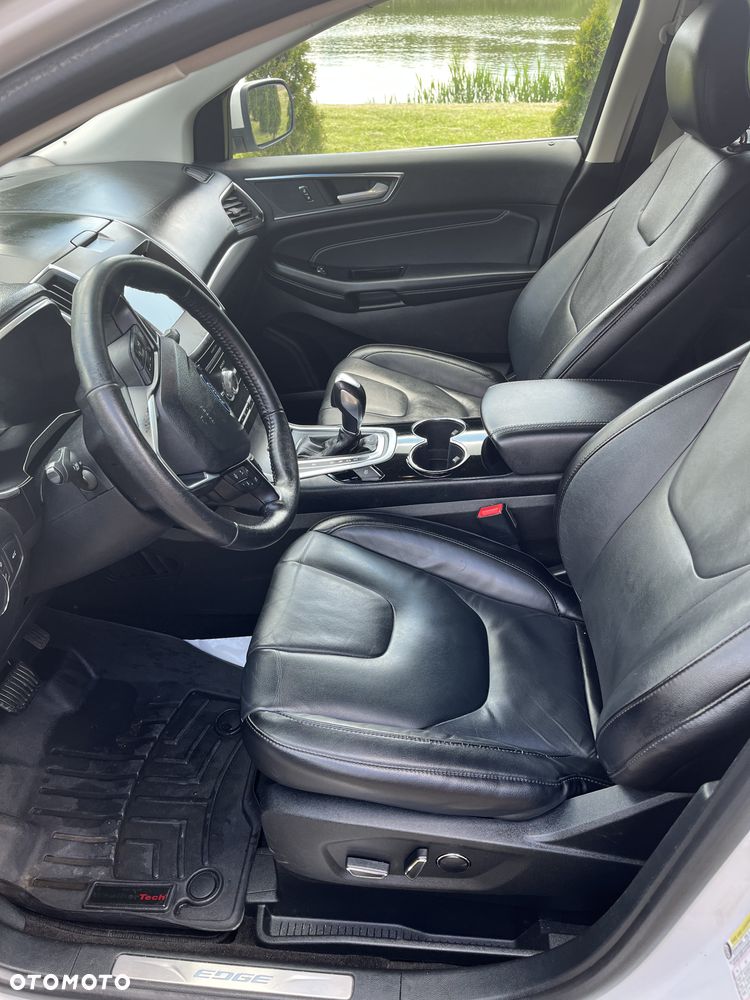 Ford Edge - 13