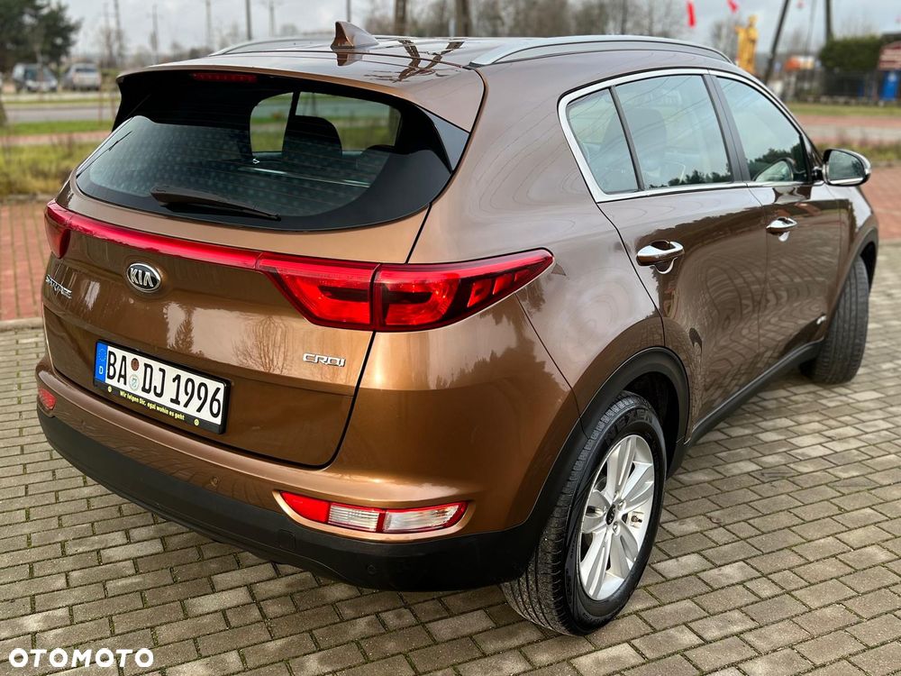 Kia Sportage 2,0 CRDI AWD Spirit - 4