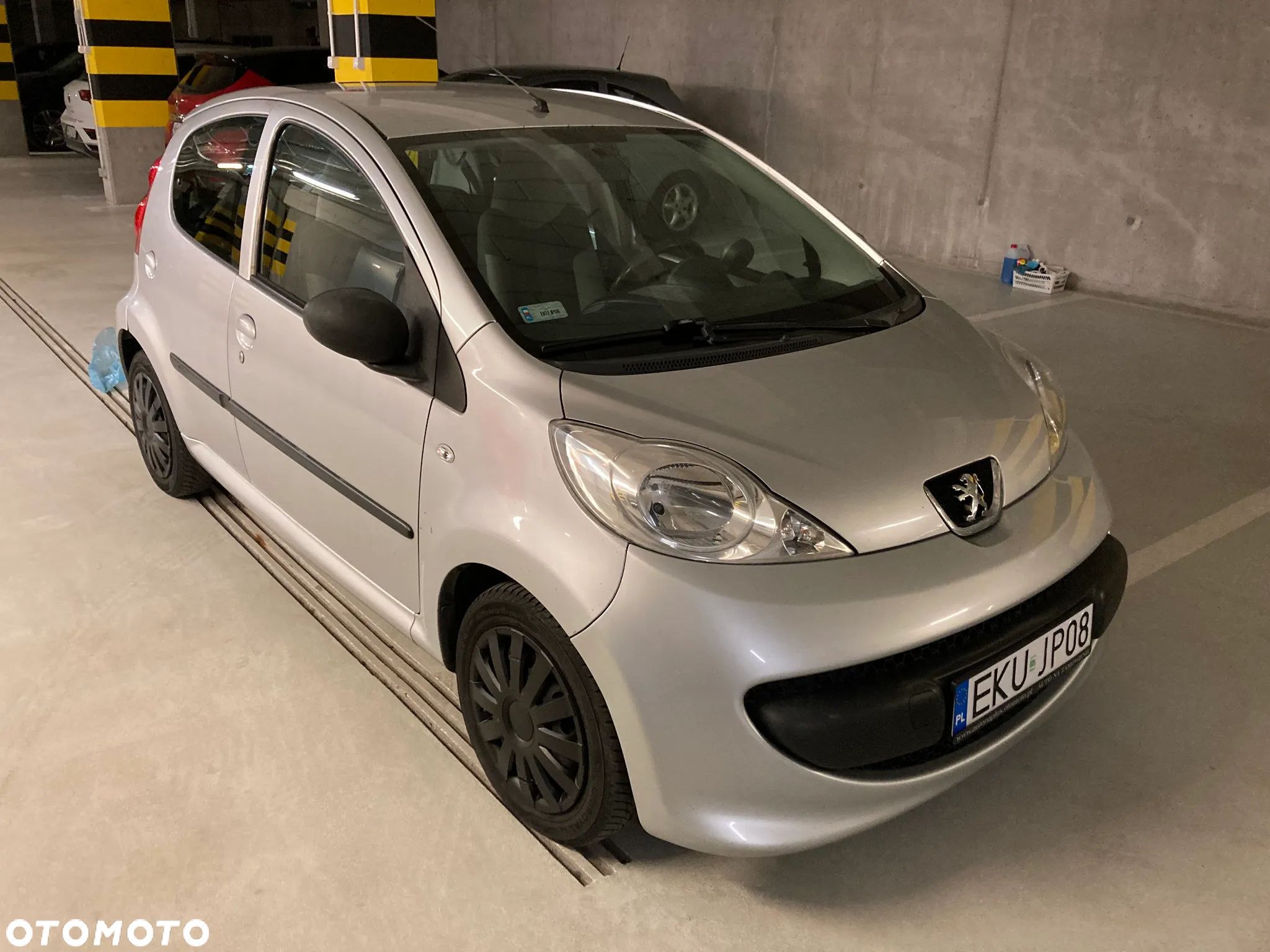 Peugeot 107 1.4 HDI Trendy - 1
