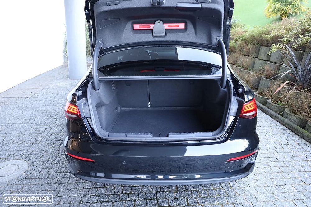 Audi A3 Limousine 30 TDI - 14